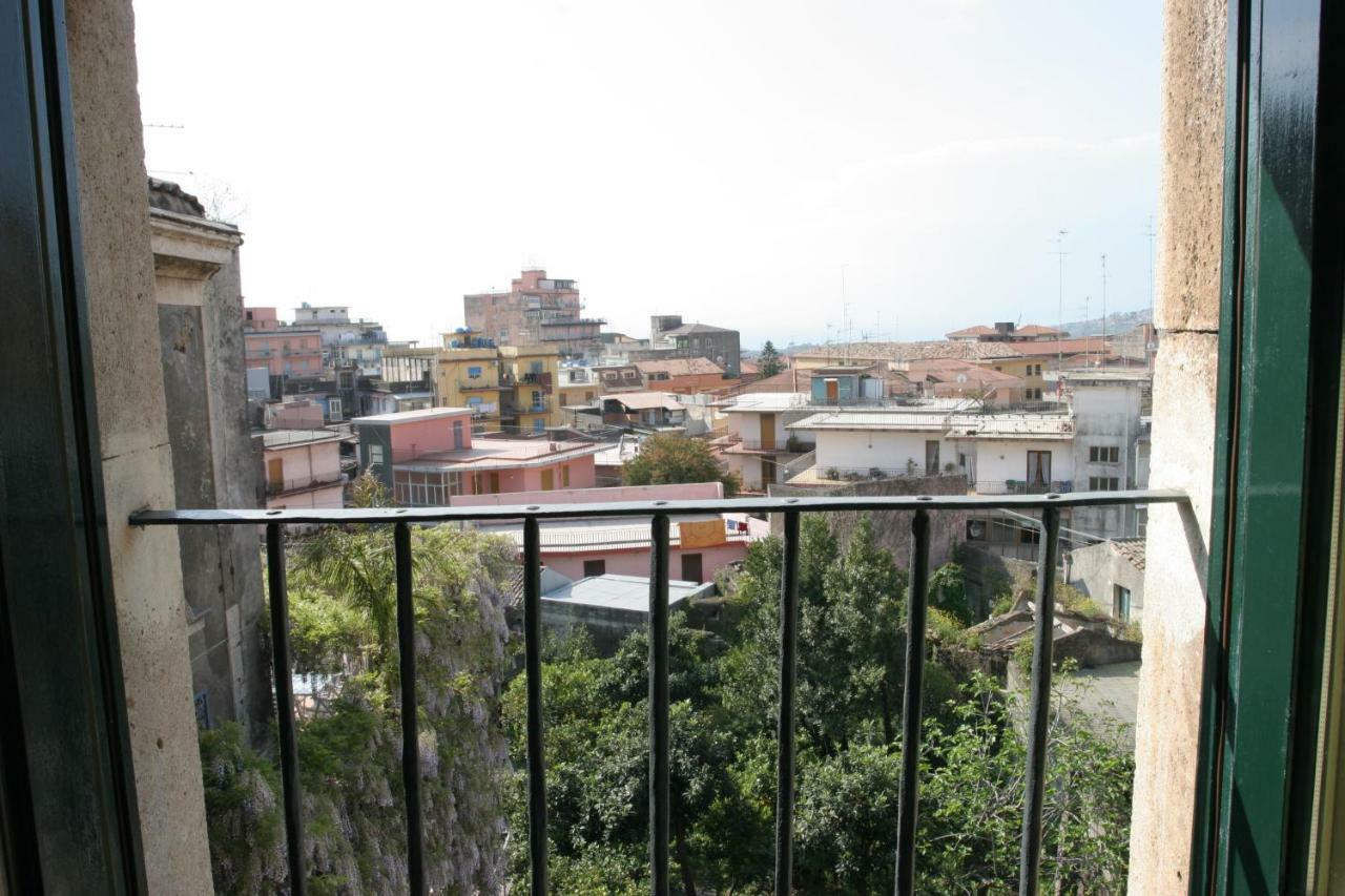 אסראלה B&B Palazzo Gambino מראה חיצוני תמונה