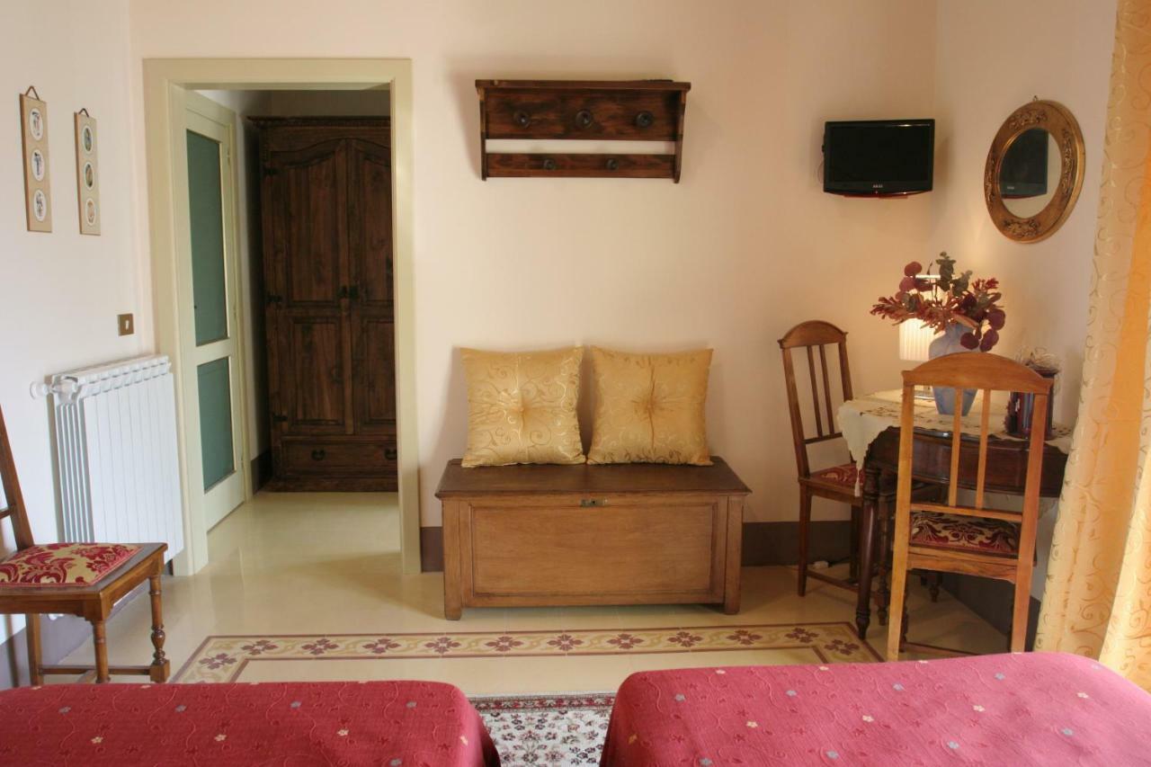אסראלה B&B Palazzo Gambino מראה חיצוני תמונה